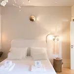 Boutique - Little Treasure
